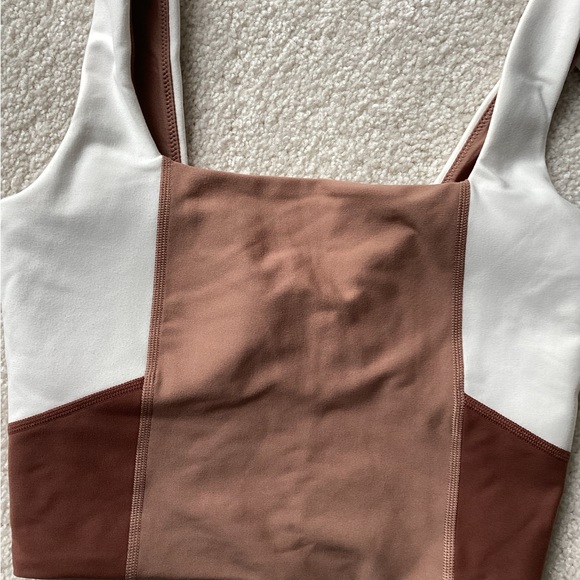 Abercrombie & Fitch sports bra (PRICEDROP) - Picture 4 of 5